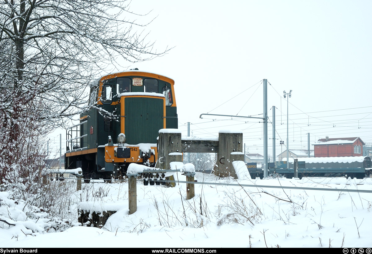 060128_DSC_9547_SNCF_-_Y_7542_-_Amberieu.jpg