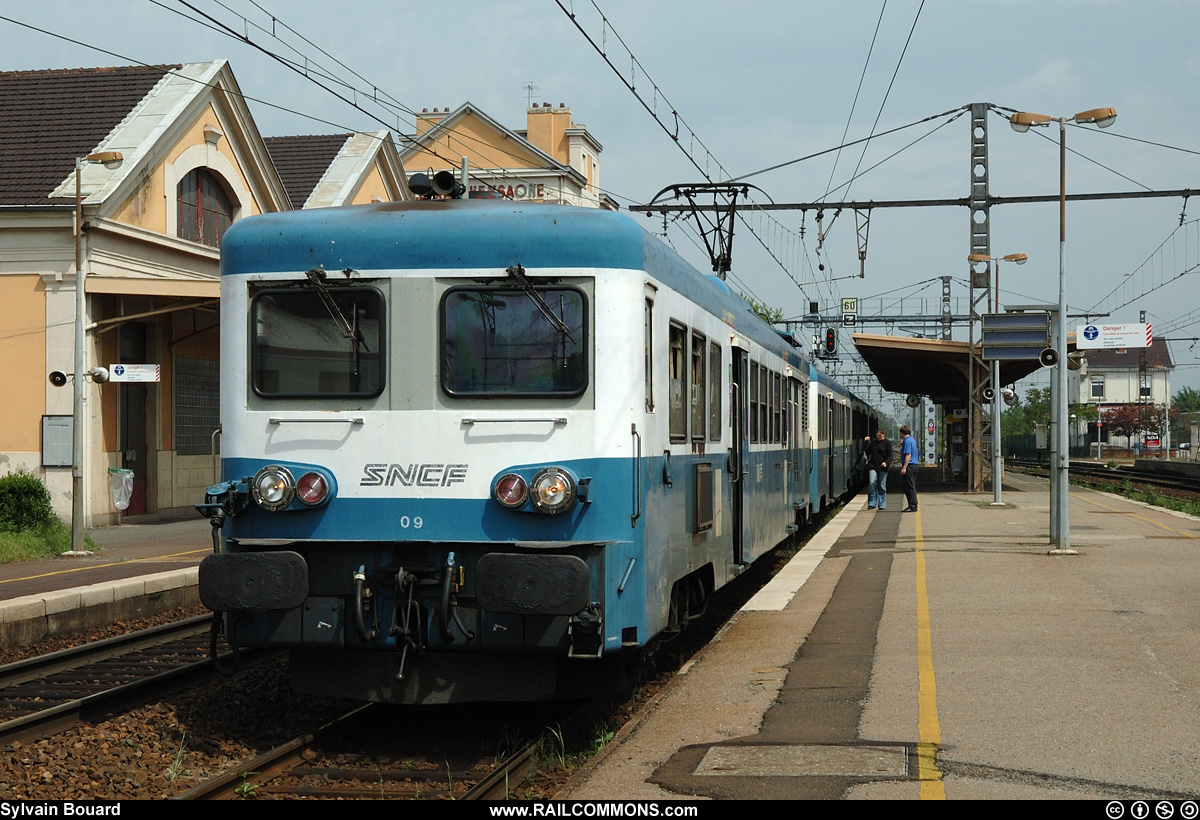 060513_DSC_0031_SNCF_-_Z_7109_-_Villefranche_sur_Saone.jpg