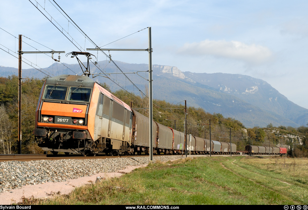 061110_DSC_0047_SNCF_-_BB_26177_-_Belmont_Luthezieu.jpg