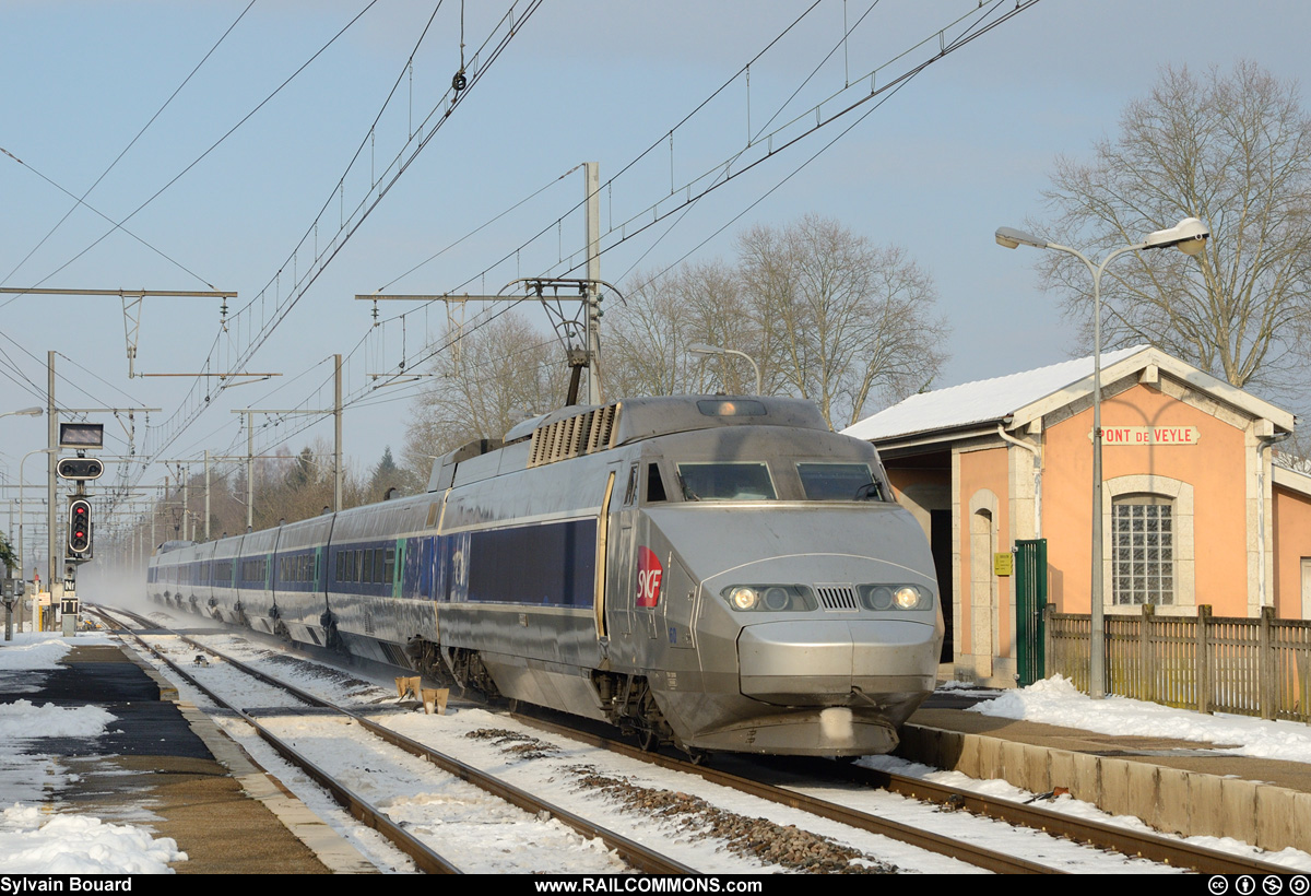 130116_DSC_3350_SNCF_-_TGV_Sud_Est_60_-_Crottet.jpg
