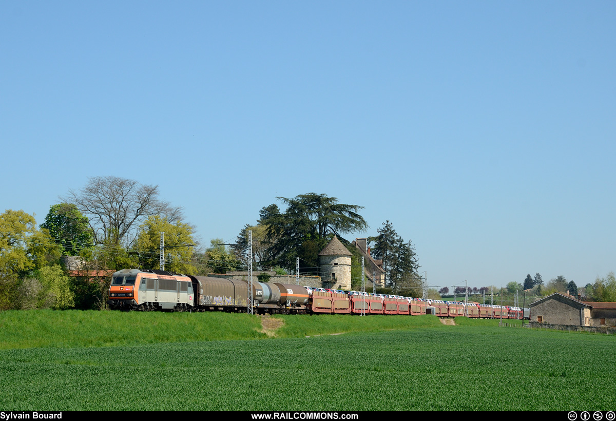 130425_DSC_4283_SNCF_-_BB_26194_-_Fleurville.jpg