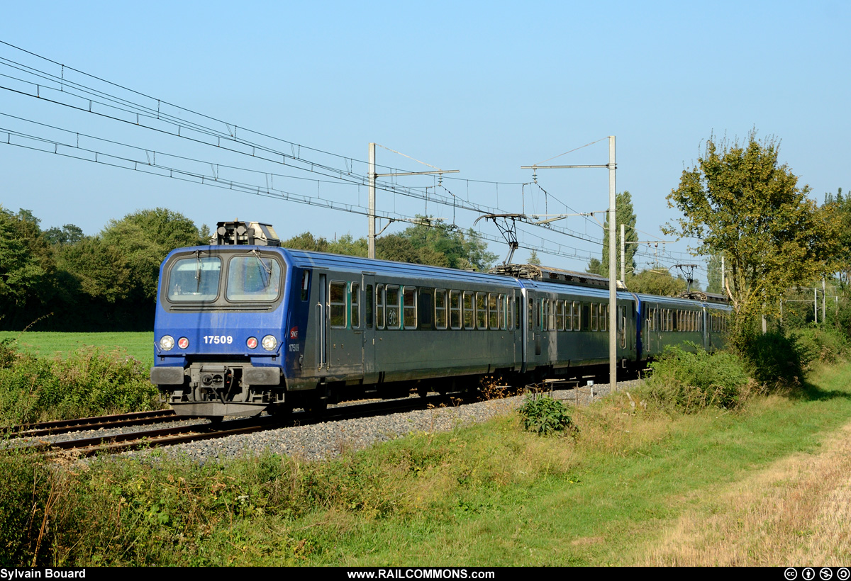 120906_DSC_3032_SNCF_-_Z_7509_-_Polliat.jpg