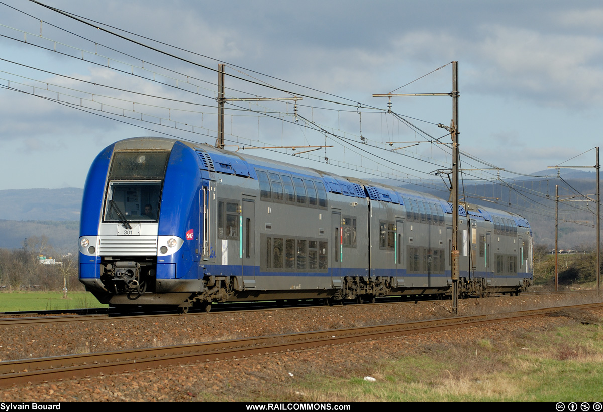 070103_DSC_0075_SNCF_-_Z_24501_-_St_Denis_en_Bugey.jpg
