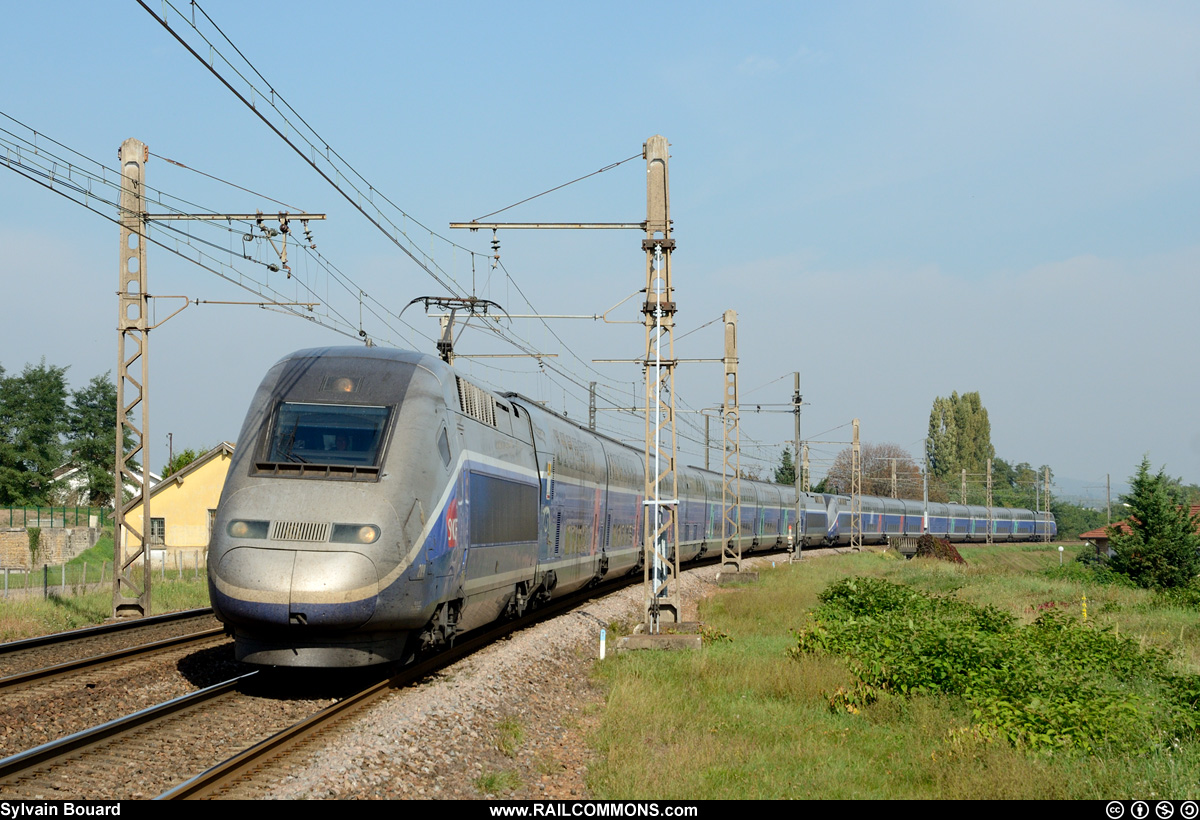 121006_DSC_3109_SNCF_-_TGV_Duplex_289_-_Creches.jpg