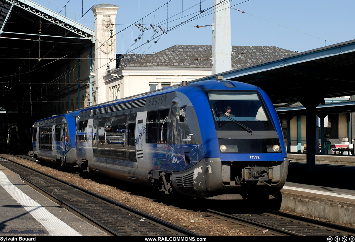 070310_DSC_0809_SNCF_-_X_73592_-_Lyon_Perrache.jpg