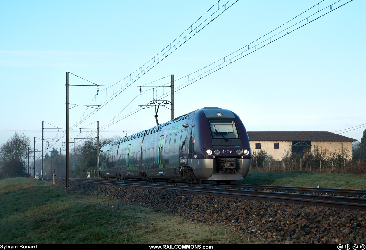 140227_DSC_6199_SNCF_-_B_81711_-_Mezeriat.jpg