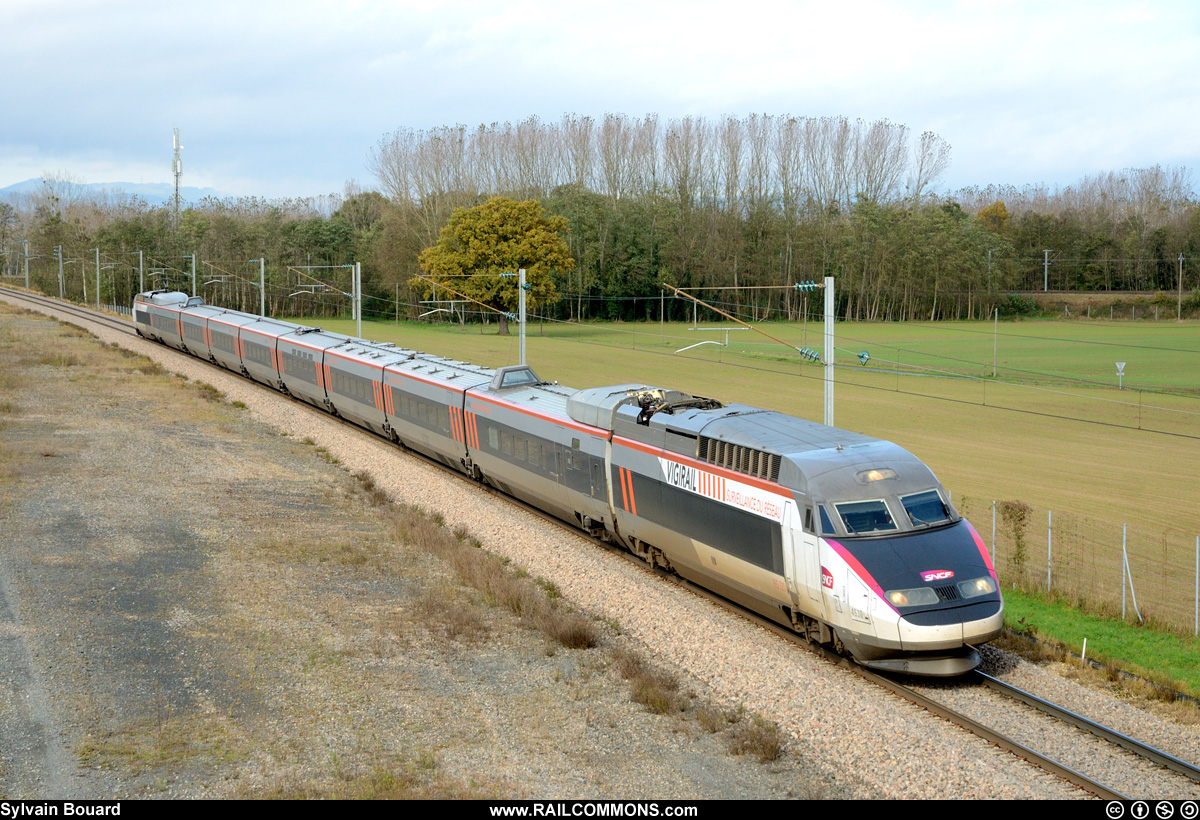 141111_DSC_7773_SNCF_-_Iris_320_-_Grieges.jpg