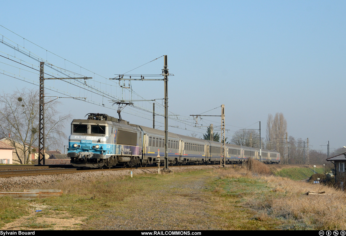 150211_DSC_7984_SNCF_-_BB_7236_-_Creches-sur-Saone.jpg